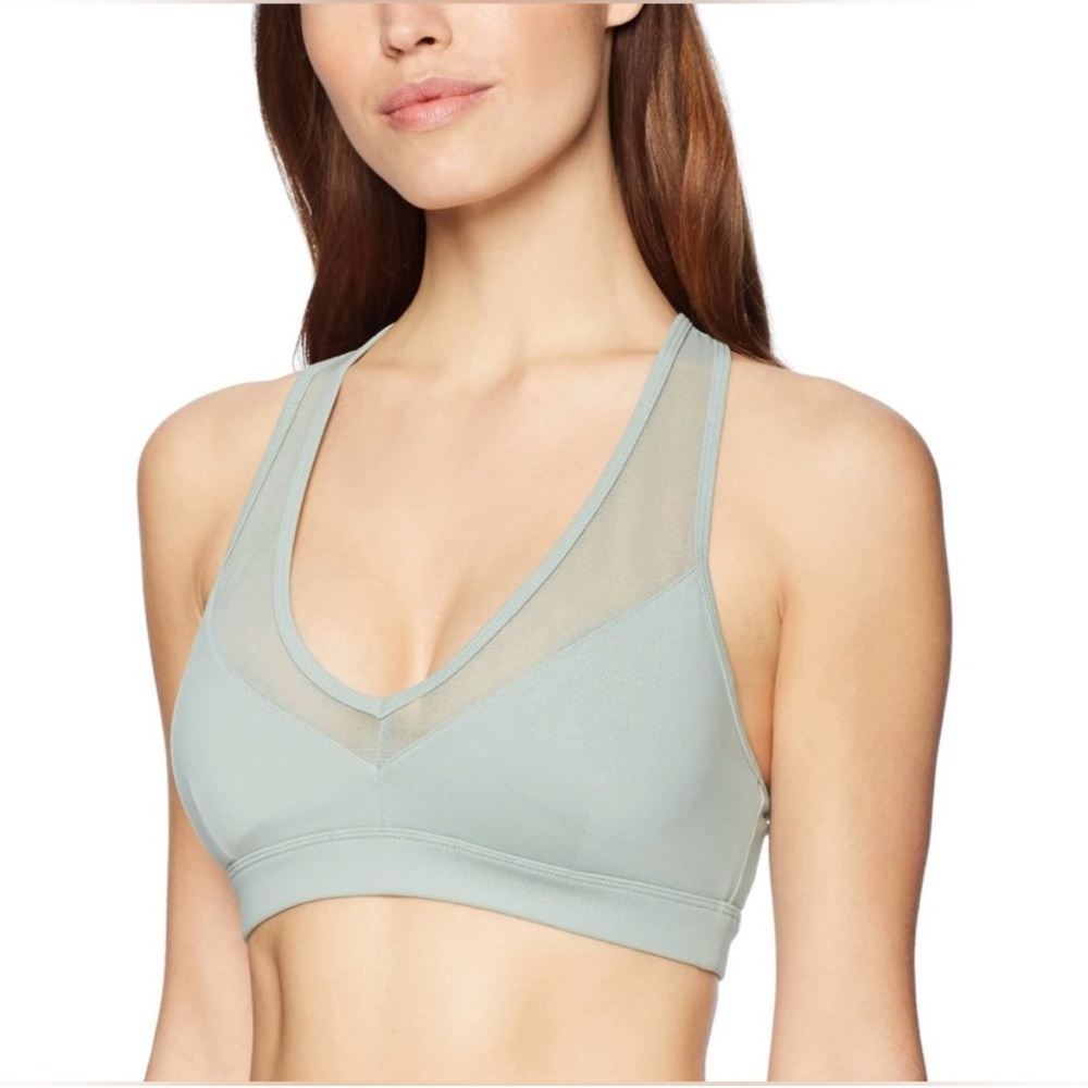 ALO pastel green seafoam? Entice bra S euc
